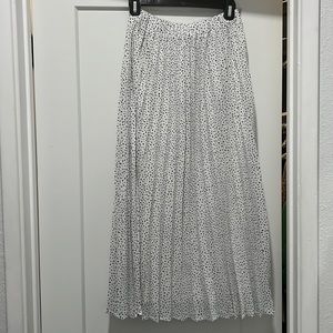 Spotted maxi skirt